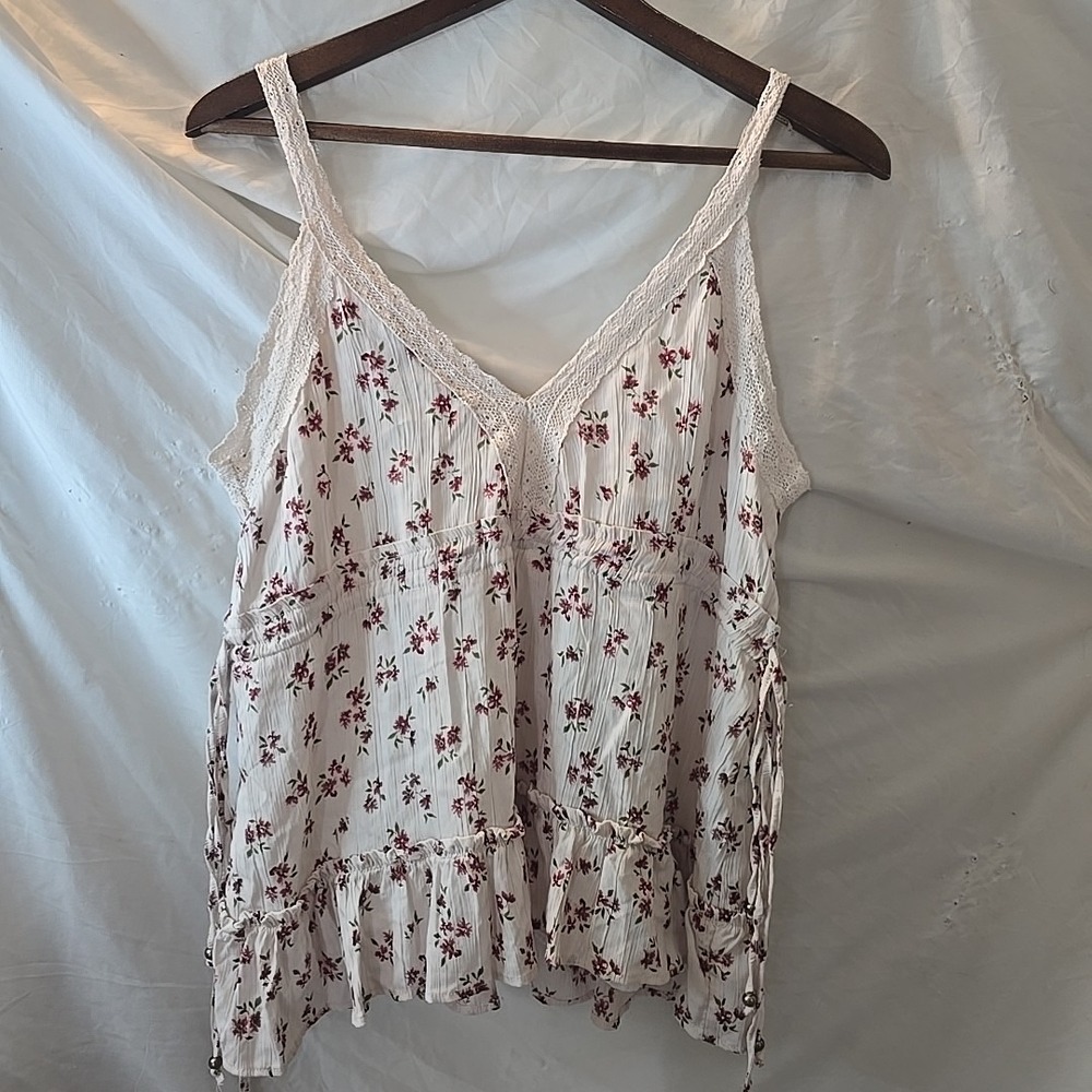 Angie Scarlet Bloom Babydoll Tank Top Floral Lace Trim Ruffle Hem Boho Peasant M